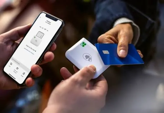 Contactless card reader with phone